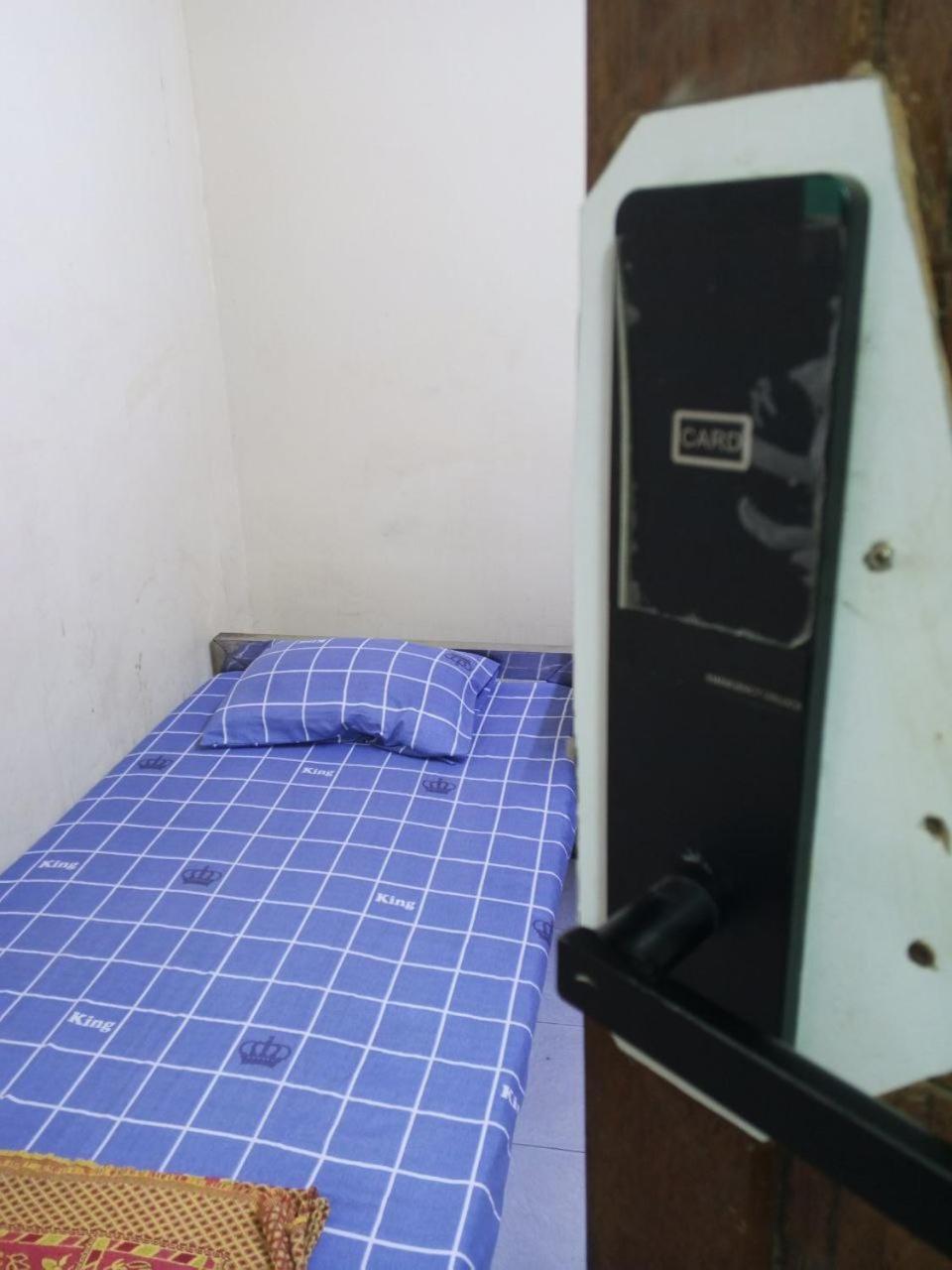 Jade Crown Guest house *